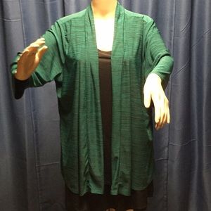 Attached jacket/shirt EUC long sleeve silky feel